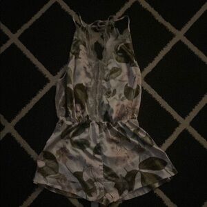 Elegant Floral Lace Romper